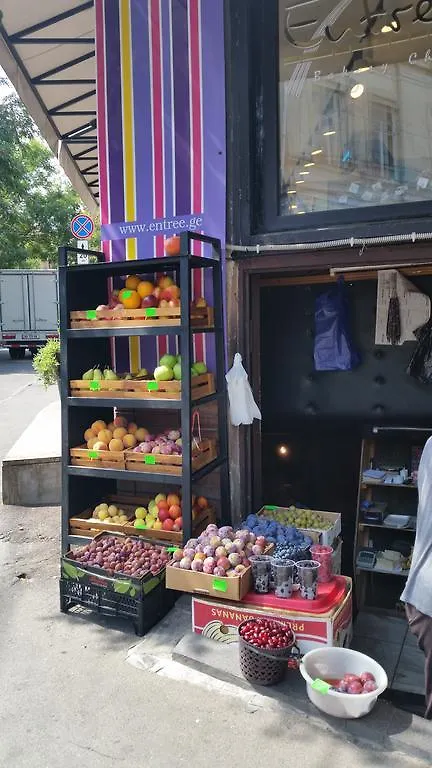 Walk Everywhere! Тбилиси 0*,  Грузия